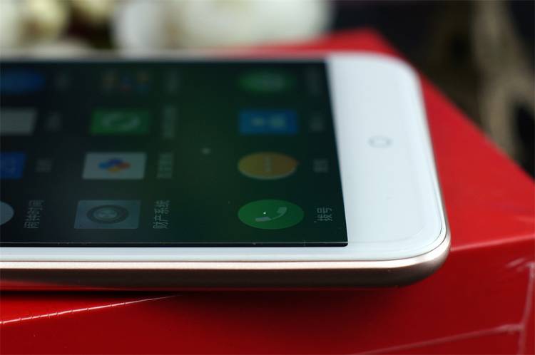 安全无畏的青年新旗舰——6G运存千元机360手机N5开箱测评