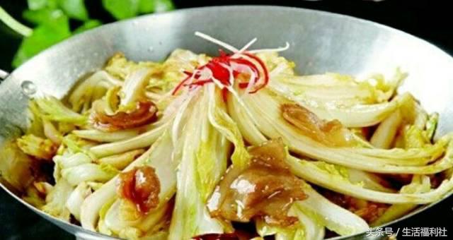 哈尔滨地铁哪一站有美食,哈尔滨地铁1号线小吃街