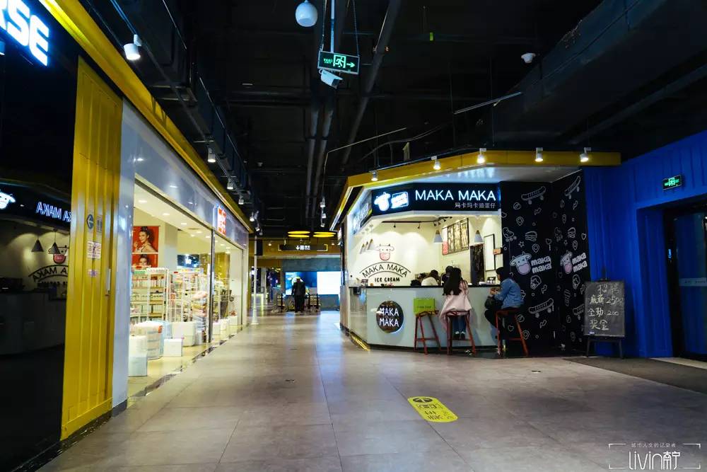 沉浸式逛南宁朝阳百货商店视频,南宁朝阳地下商业街人流