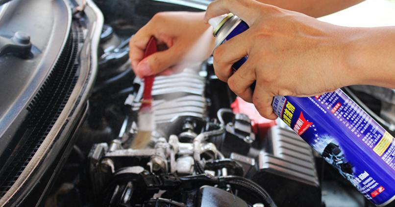 汽车发动机脏了用气清洗,发动机清洗舱