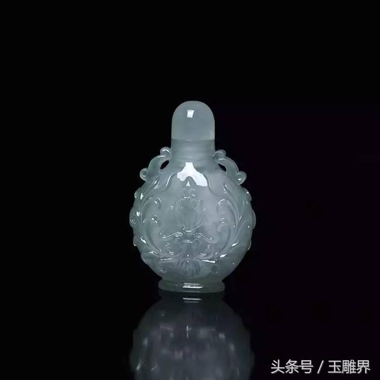 古代男子随身佩戴物品,男子穿越古代带了小玩具