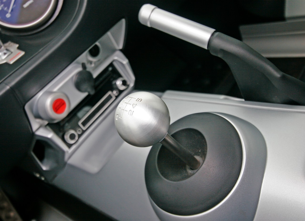 从赛道到街道开车乐趣,福特gtvs保时捷911