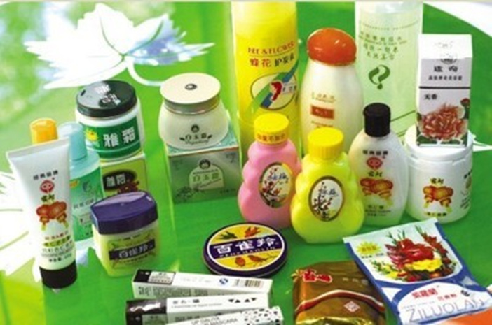 适合16-22岁学生*党**的护肤法,省钱!