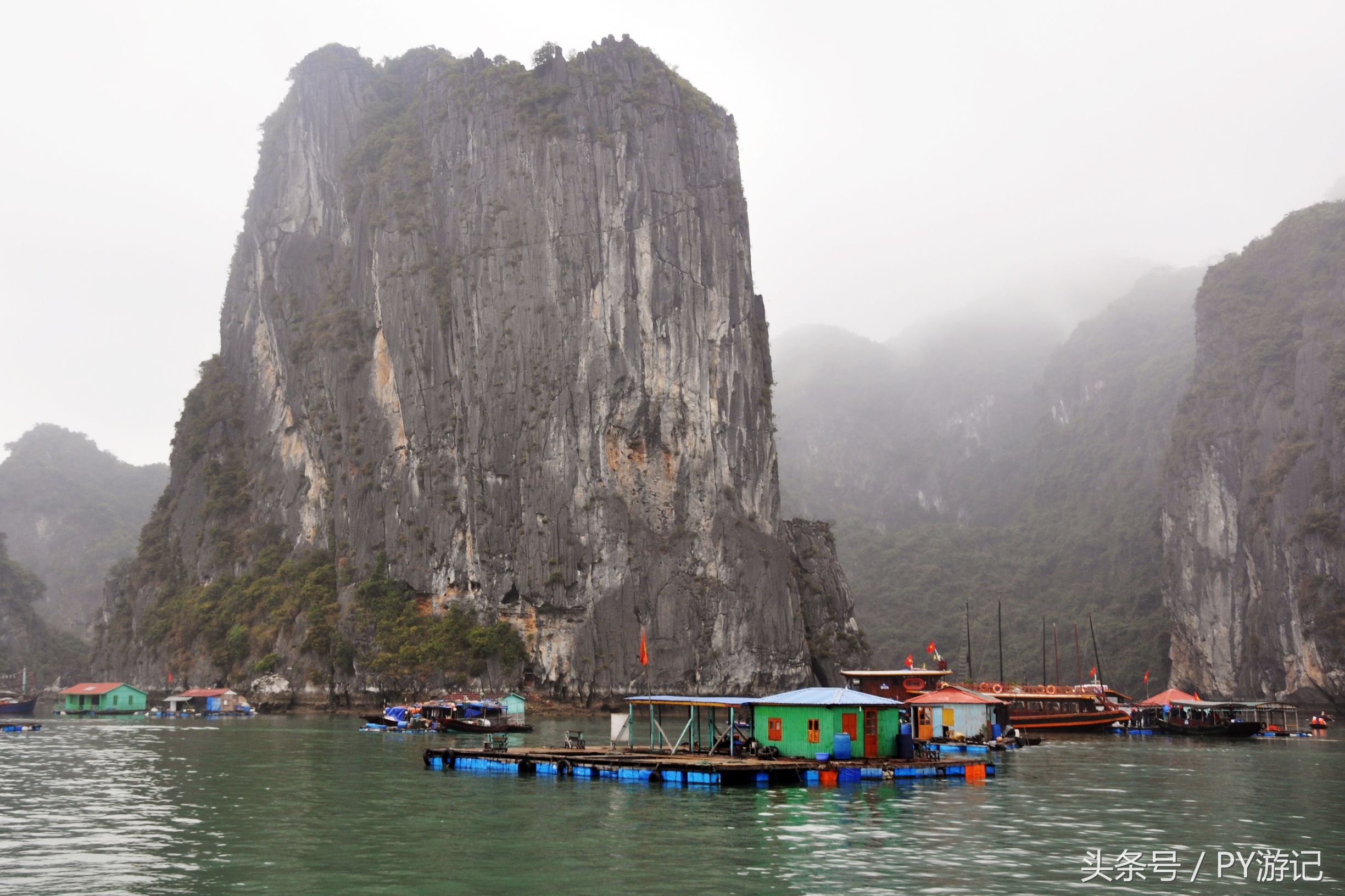 越南下龙湾海上桂林景区,桂林山水和越南下龙湾