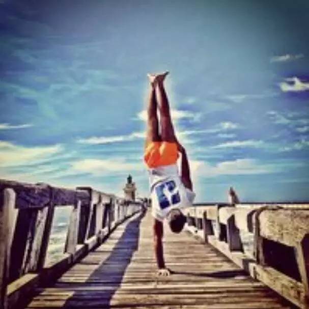 不会倒立怎么办教你一招,不会倒立怎么办可以练好吗