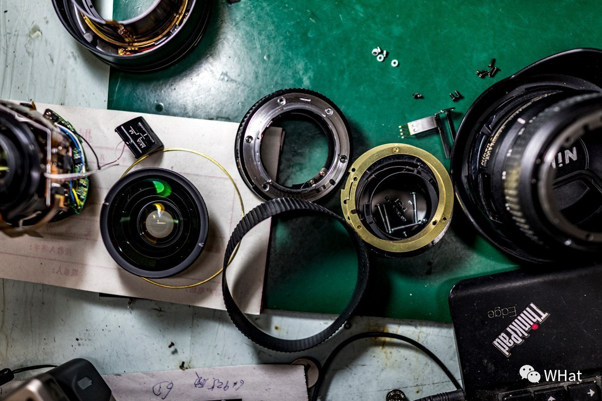 铜人像里藏着修相机的头牌师傅，33年的坚守积累千金不换的口碑