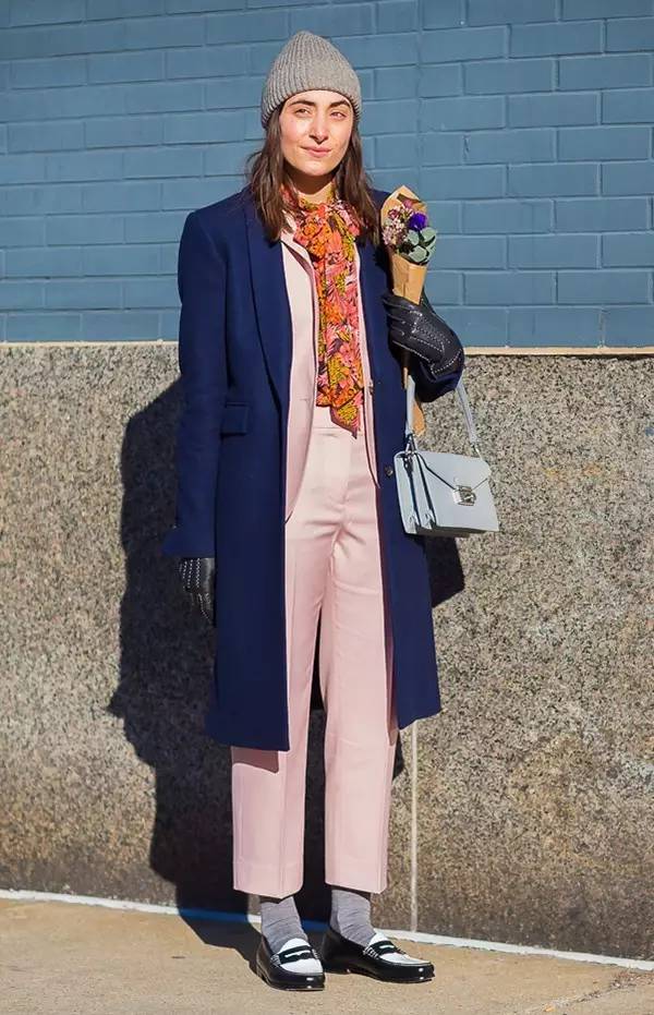 穿衣服一定要会打扮,如何选择自己穿衣服的颜色