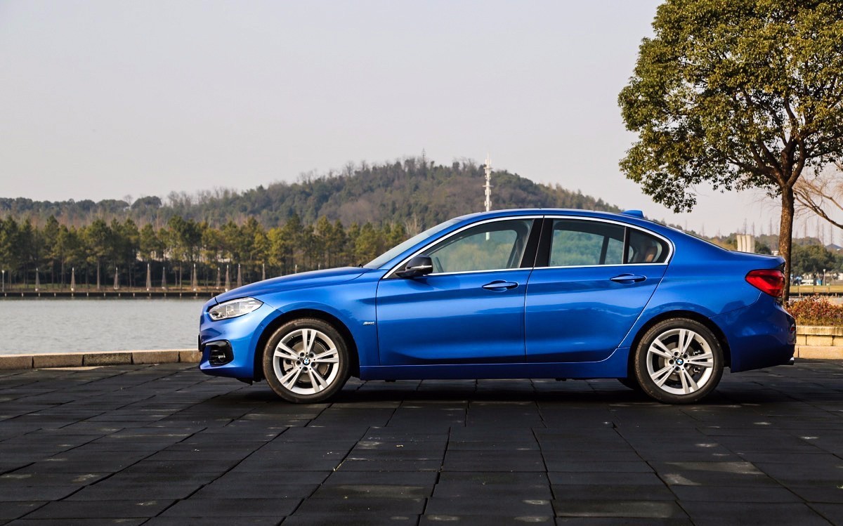 全新bmwm2全方位测评,试驾bmw1系