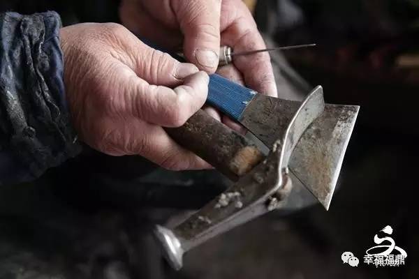 「他们的“江湖”」一位讲究的补鞋匠