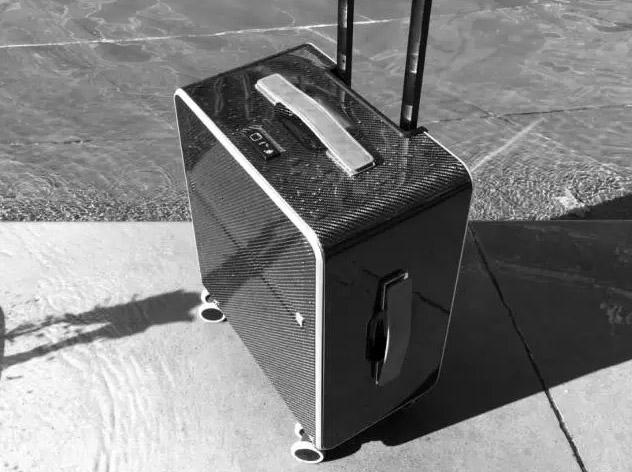 奥迪原厂行李箱测评,奥迪行李箱哪一款最好