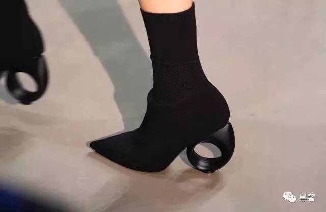 burberry最值得买的经典款,burberry19春夏新款