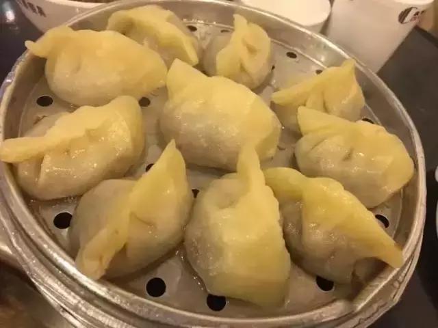 自从踏上重庆地铁2号线，减肥之路越来越远，美食吃得停不下来~