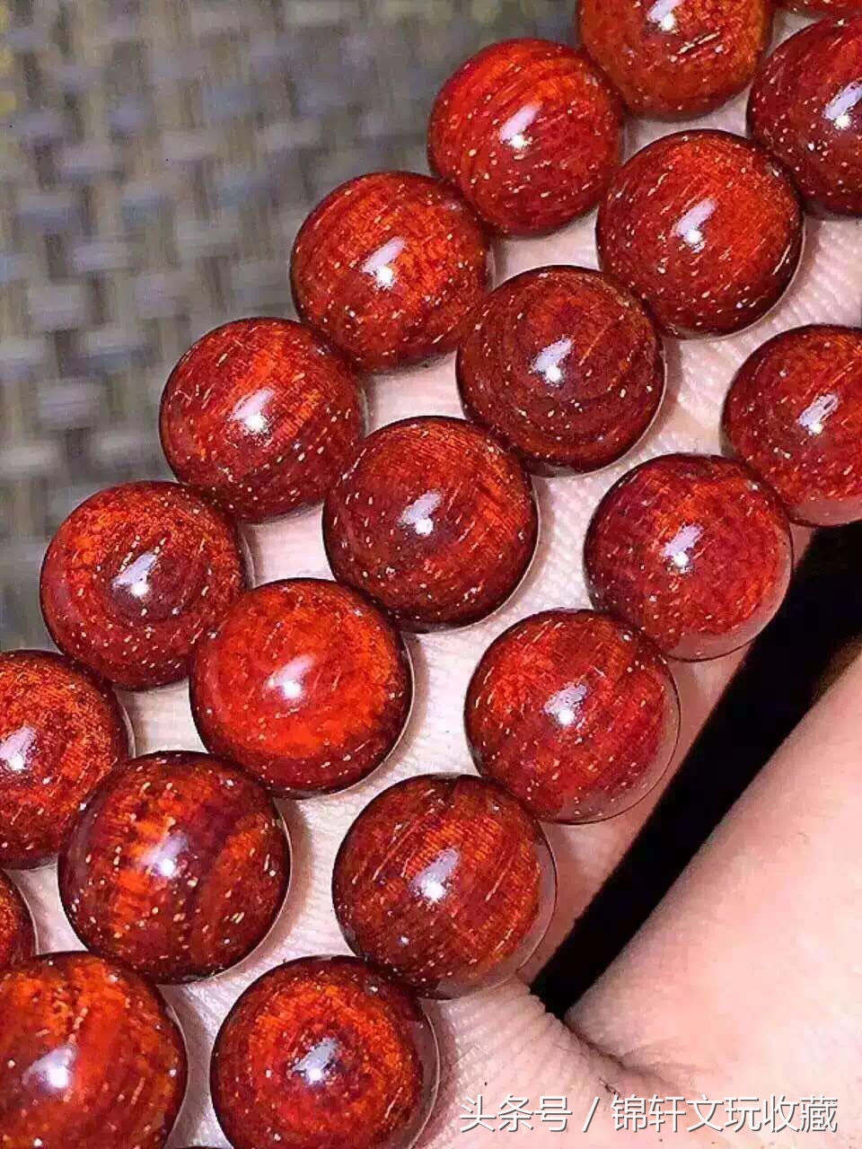 大叶紫檀和小叶紫檀手串的区别,18公分的小叶紫檀手串多少克