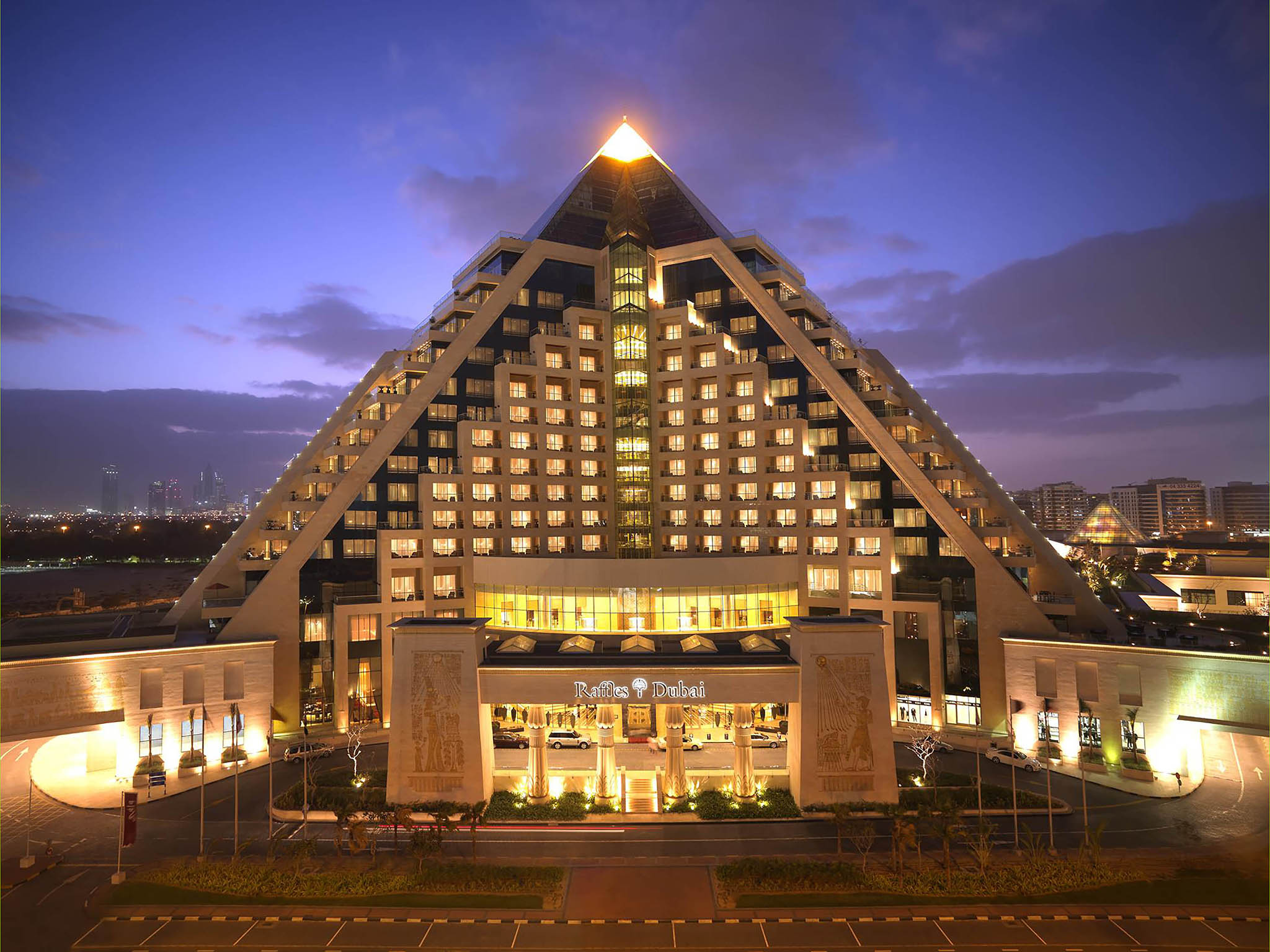 去一趟迪拜要多少钱跟团,去一趟迪拜要多少钱