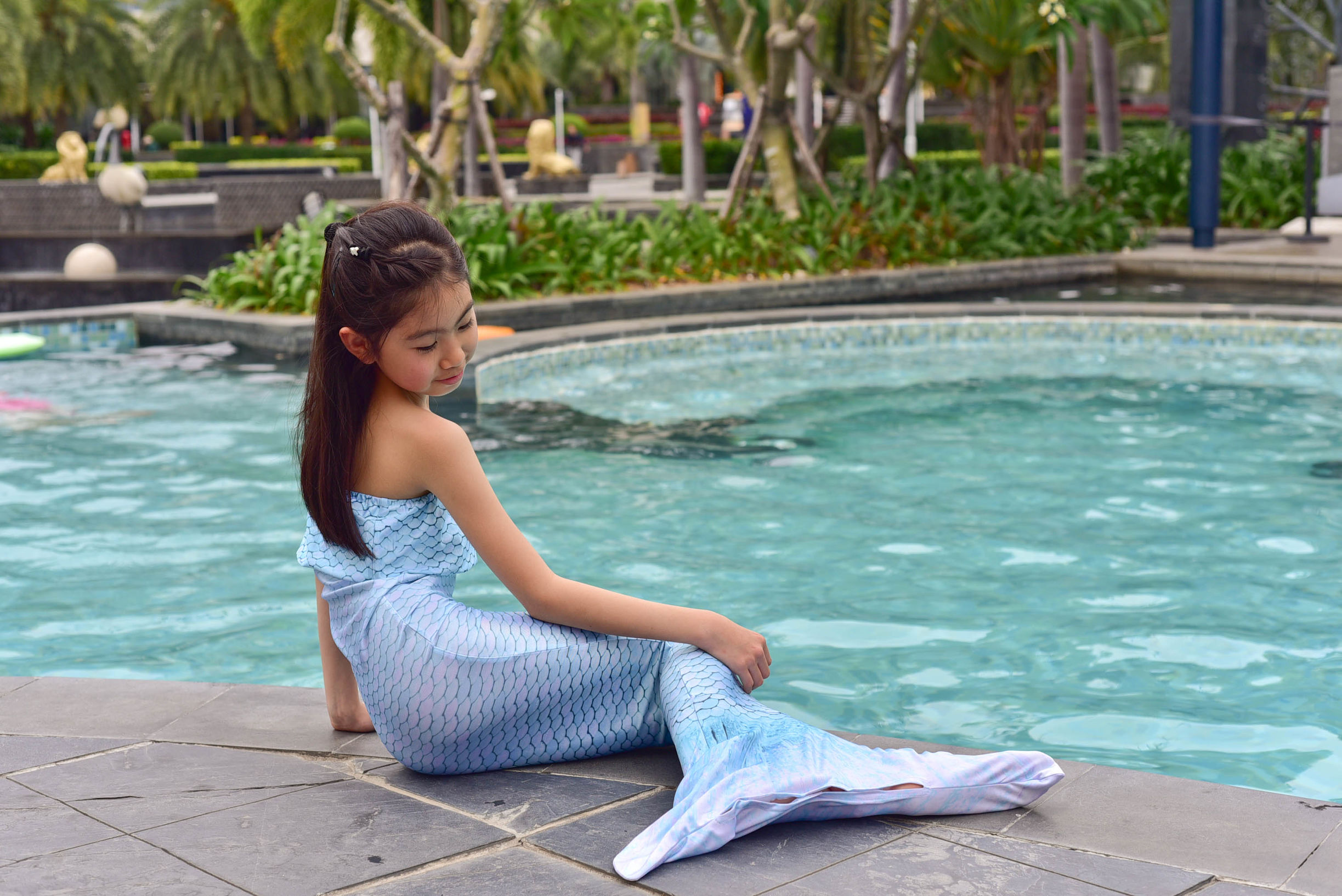 那片天空那片海这里的美人鱼不会游泳