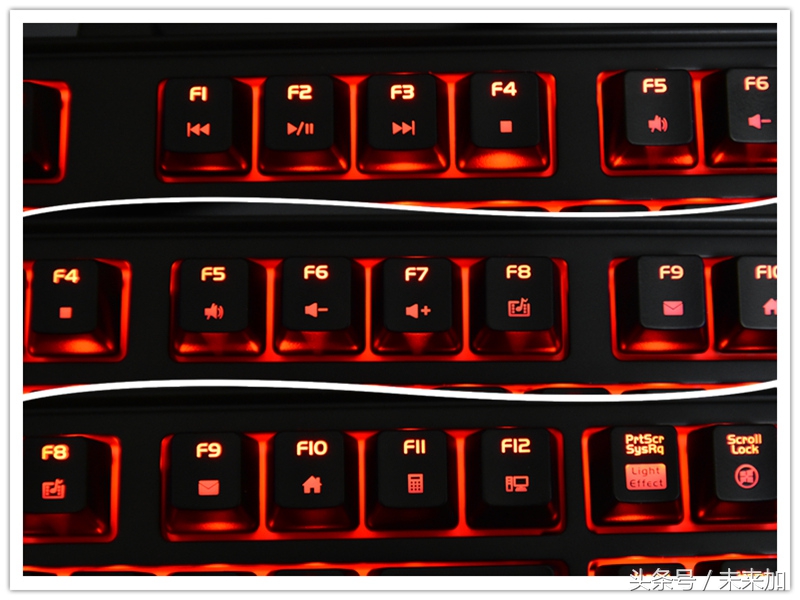 弹指跳动清脆音符，拓荒者MEKAPRO机械键盘青轴版评测