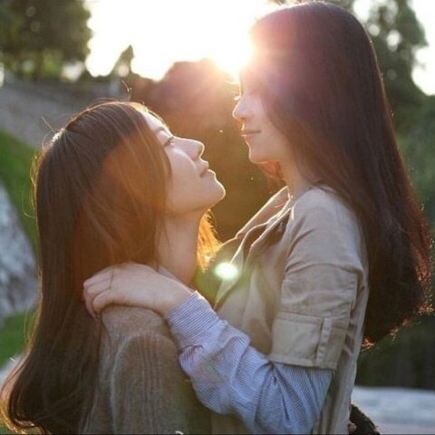 一对百合妈妈的幸福育儿经历,也许你不用嫁给男人!