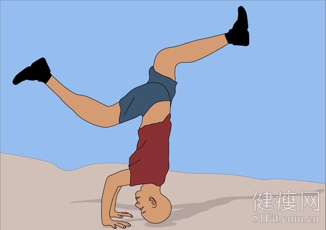 如何前空翻加落地滚,如何前空翻不摔