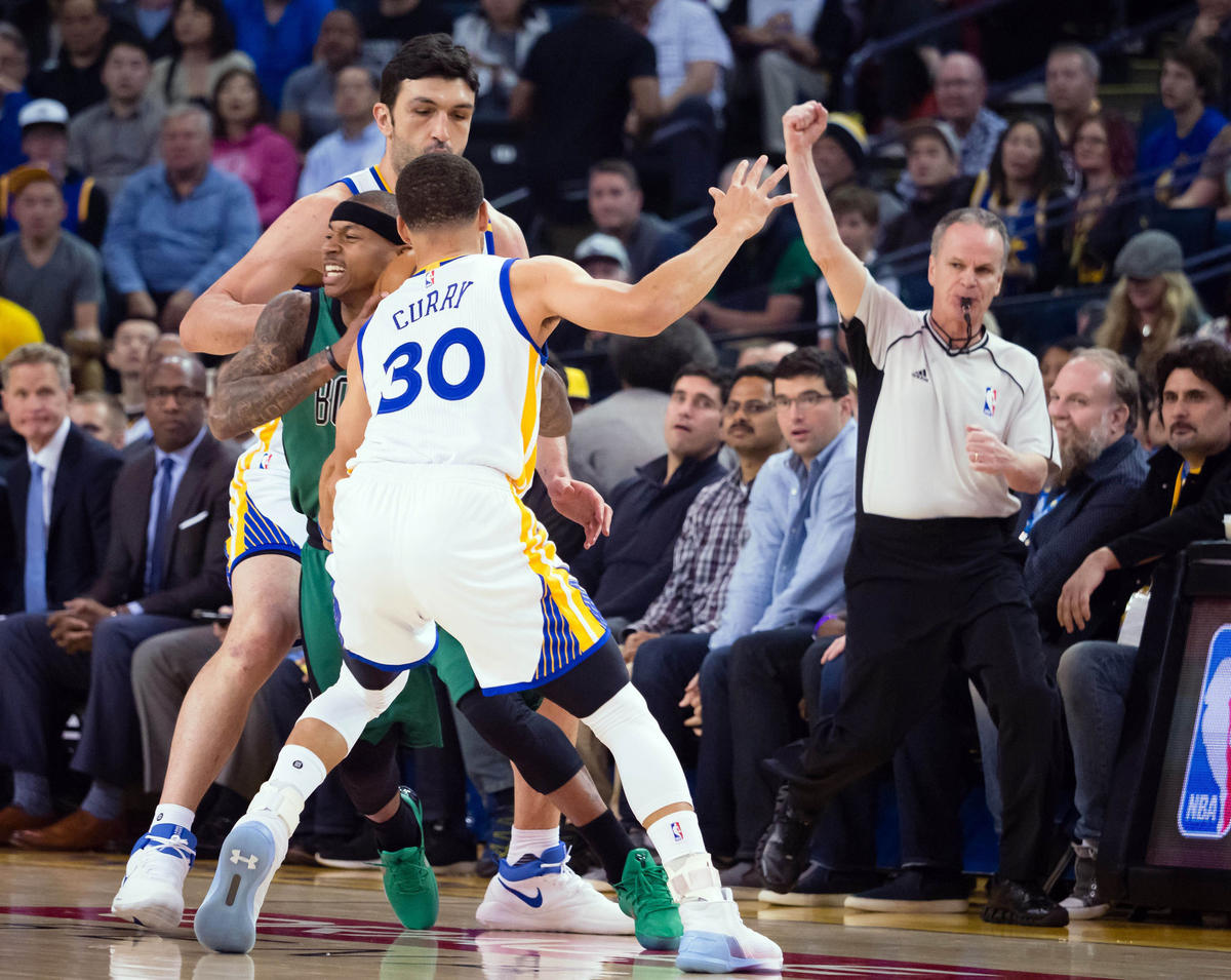 库里小托马斯比赛回放,库里喷泰伦卢