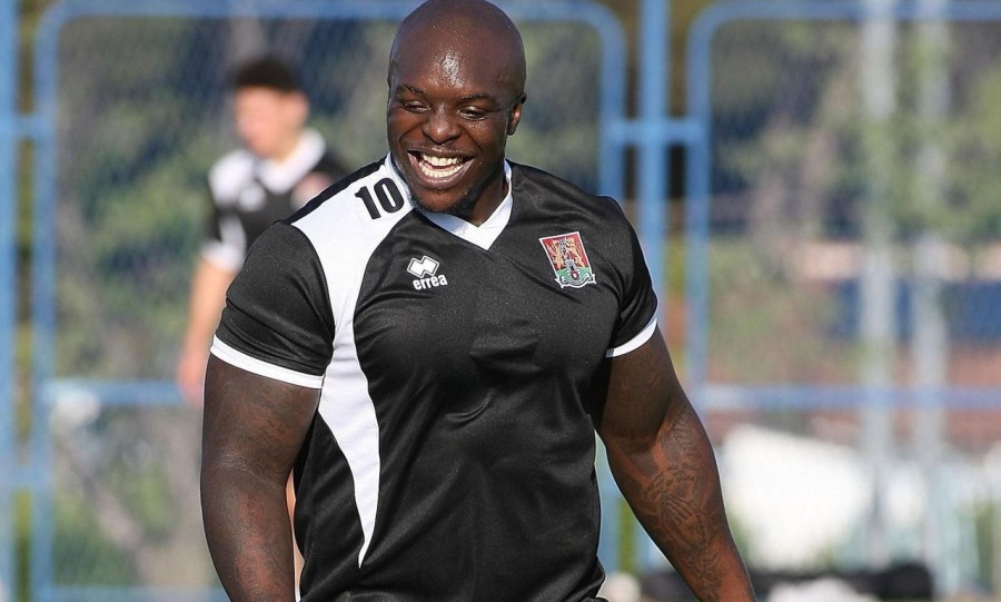 你有这么大，妹子也会喜欢：足坛的身体爱好者们