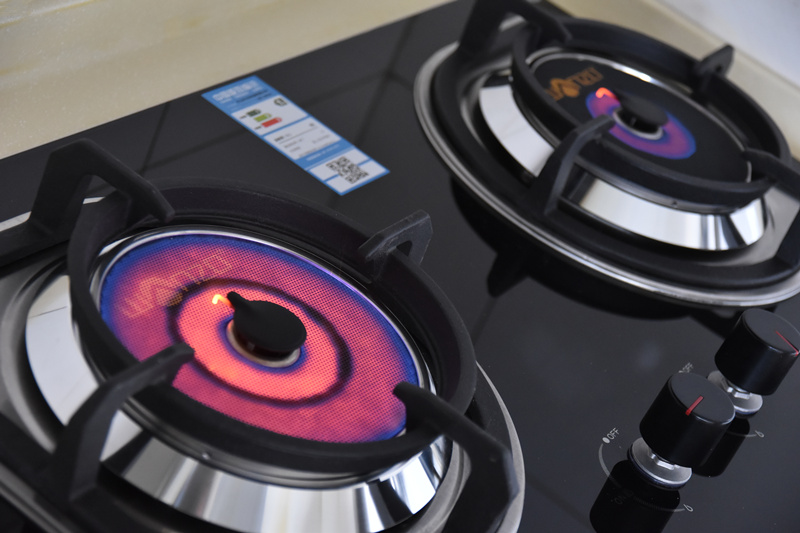 它给了我一个爱上厨房的理由——万洲烟灶组合