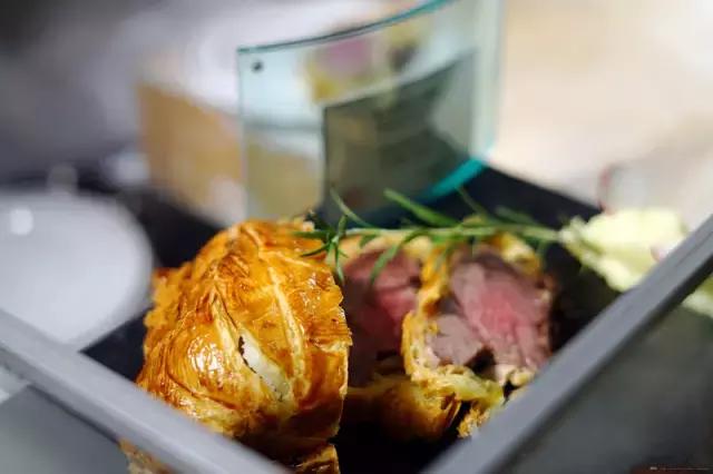 冲绳全日空万座海滨洲际酒店 (冲绳全日空洲际酒店)