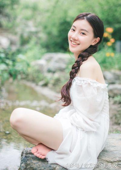 菱形脸发型散着好看还是扎好看,菱形脸太阳穴凹陷适合什么扎发