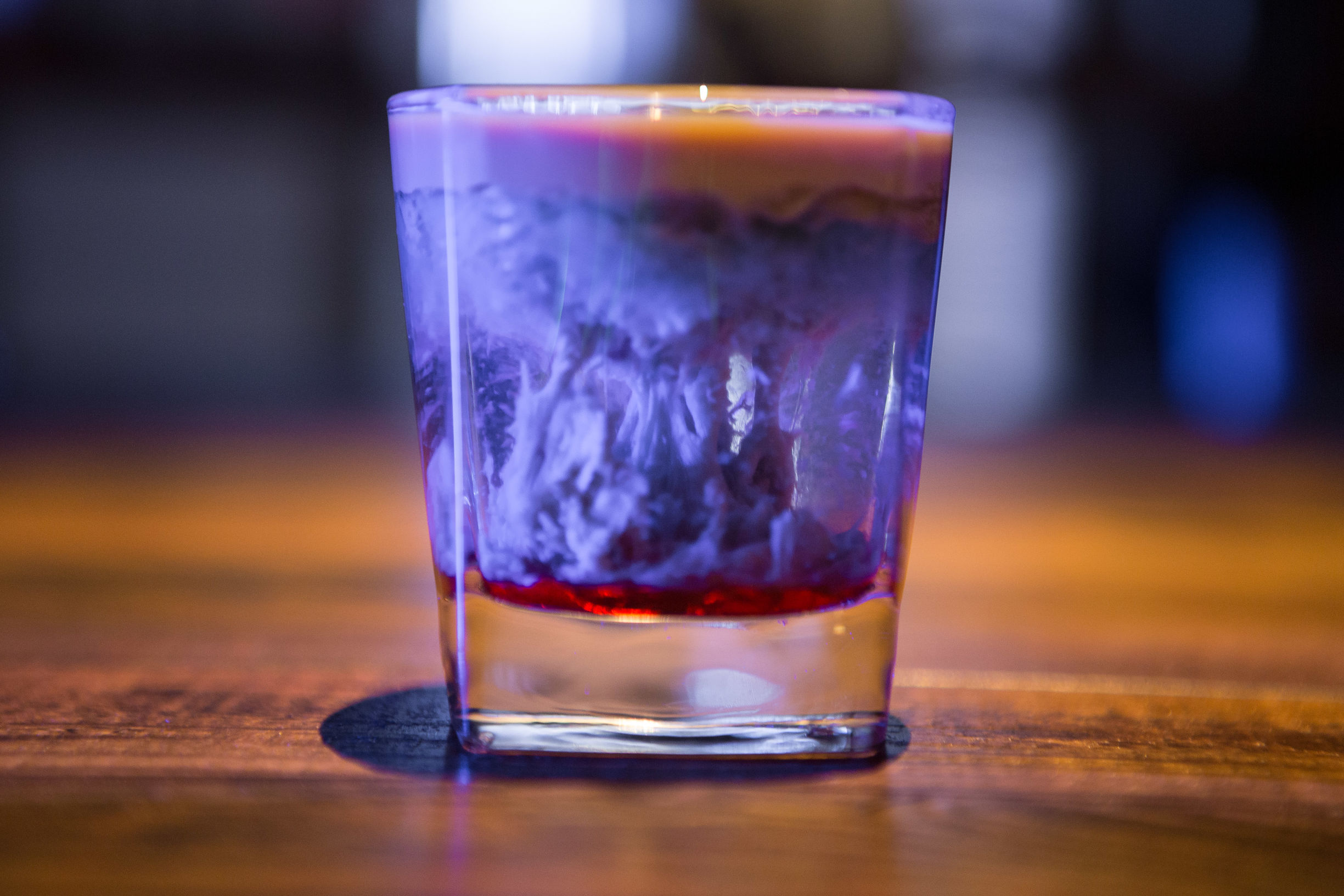 无锡这家酒店,竟然自带酒吧和游戏厅