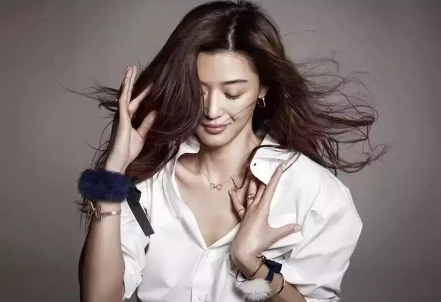 刘雯全智贤走秀,刘雯全智贤