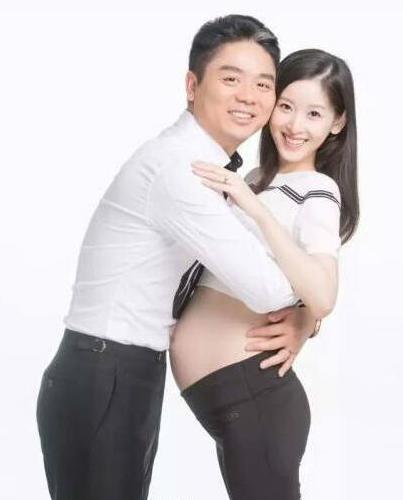 女星孕照差距大,女星的孕照