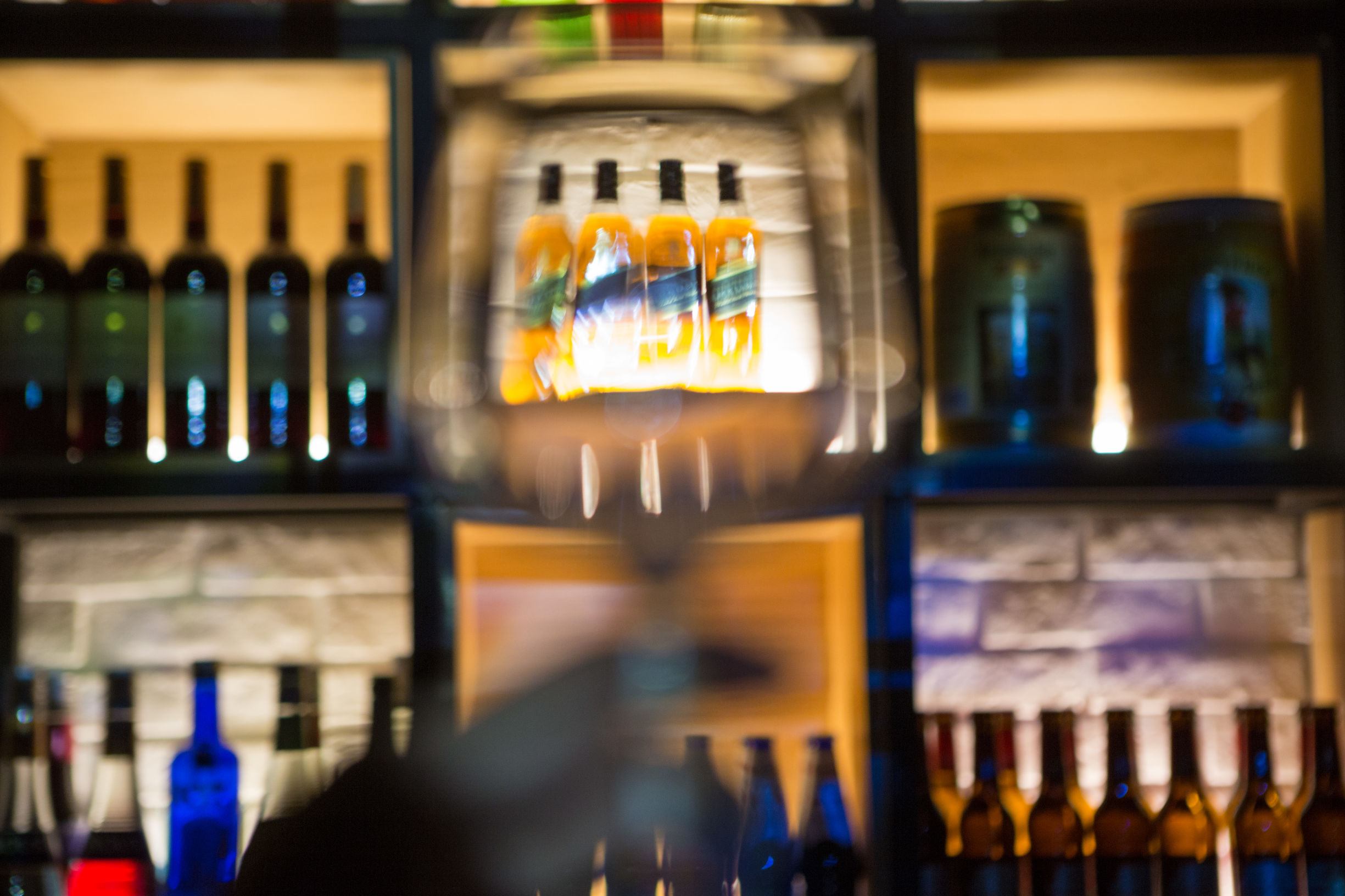 无锡这家酒店,竟然自带酒吧和游戏厅