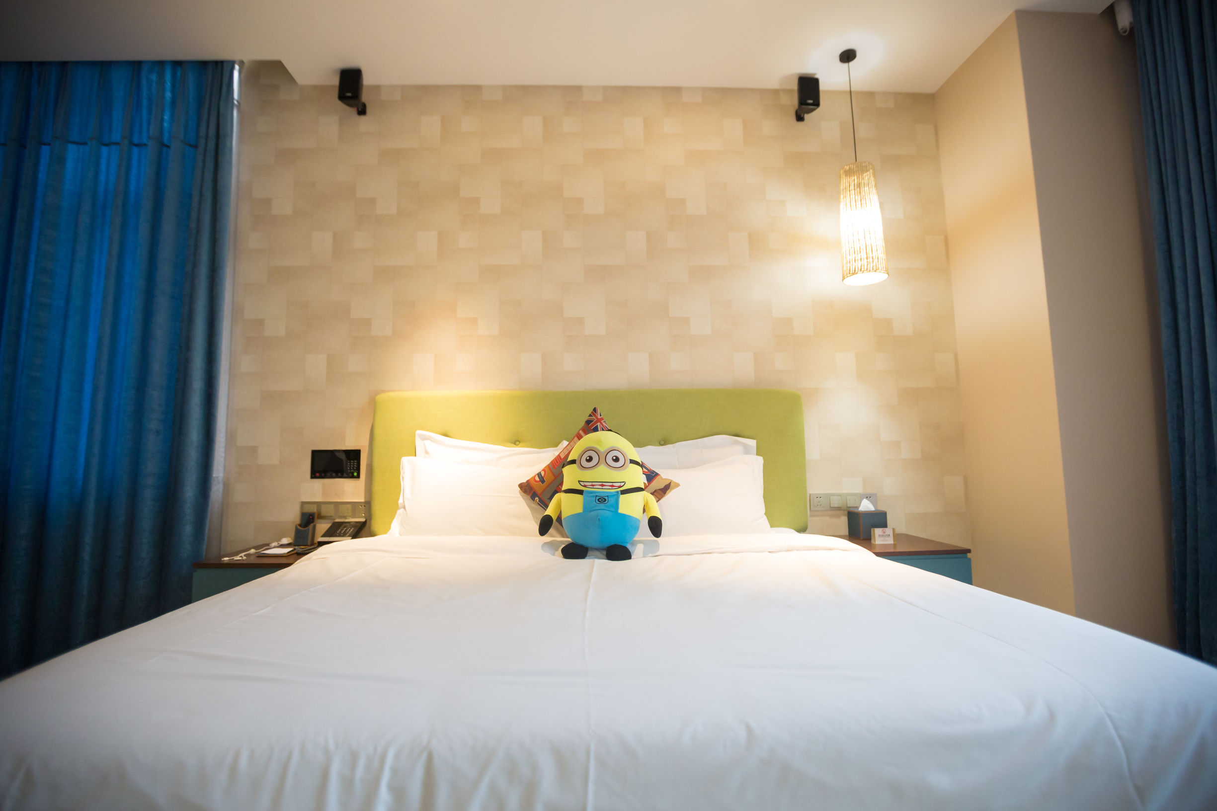 无锡这家酒店,竟然自带酒吧和游戏厅