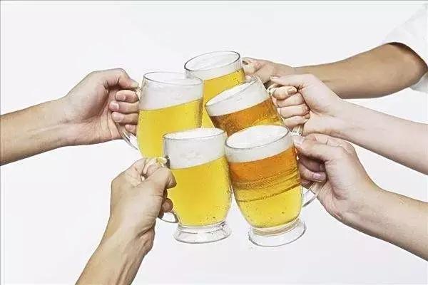 出国英语必背口语900句就餐,出国旅行英语口语点菜