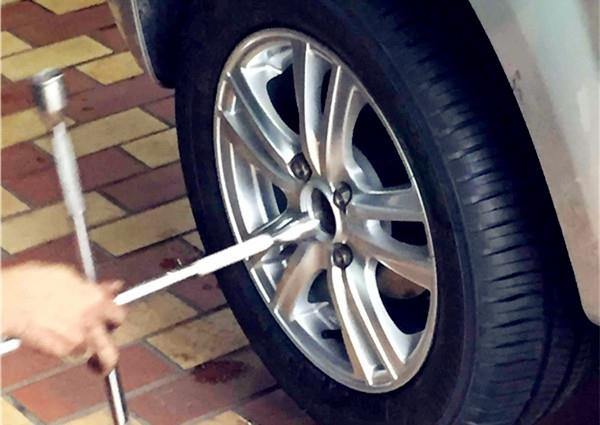 轮毂变轻增加油耗吗,轮毂以大换小