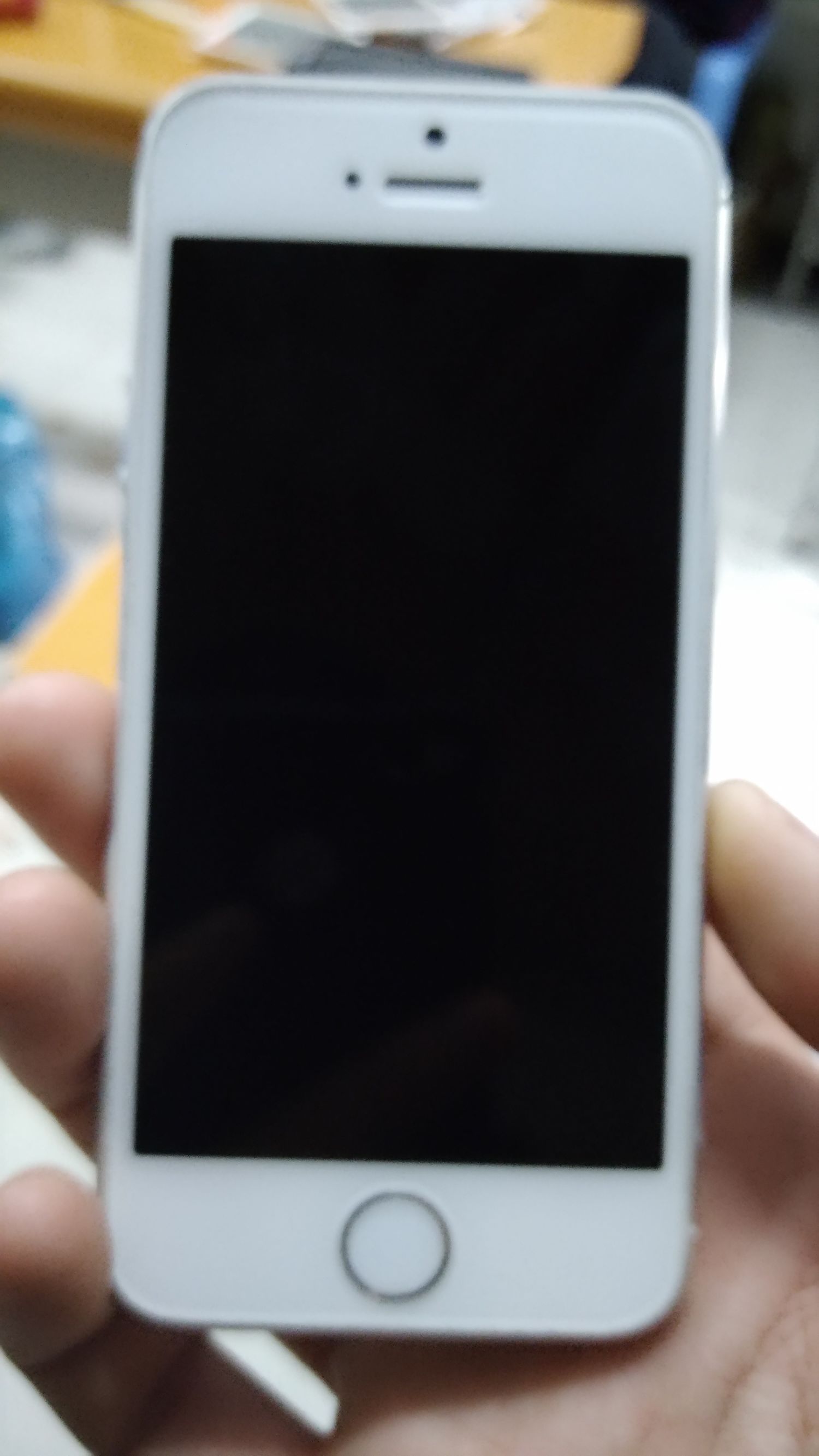 闲鱼买的苹果5s,闲鱼上4000多的5d4