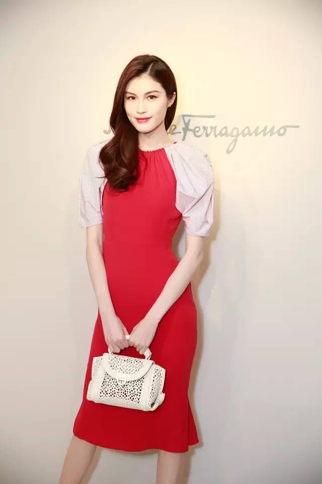 让赫本喜欢的巧克力品牌,让奥黛丽赫本自愧不如的女星