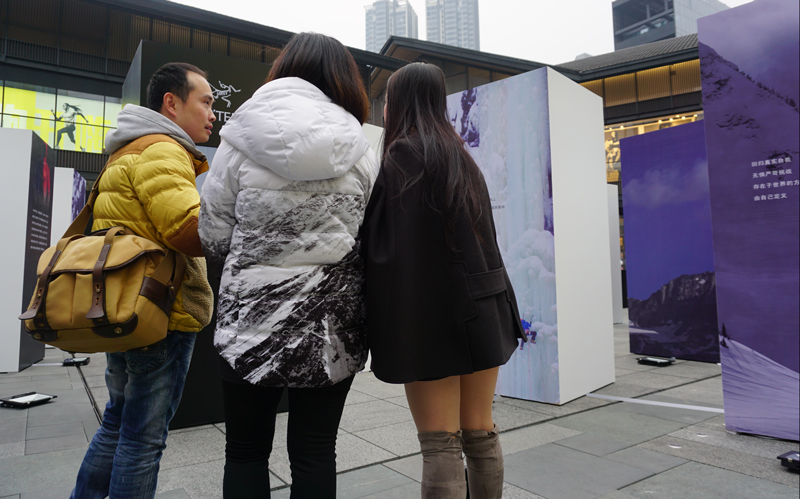 始祖鸟成都佛罗伦萨小镇店,把店开到每个城市