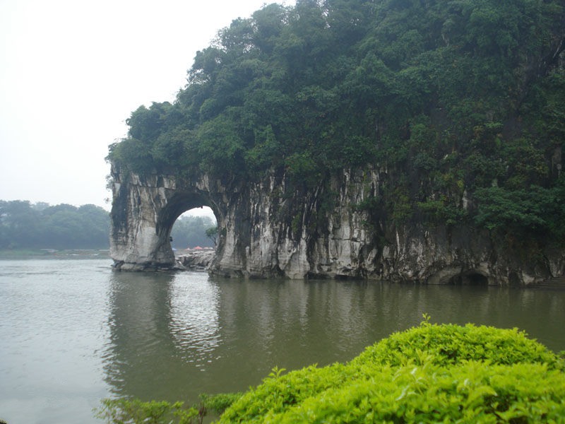 桂林旅游景点桂林山水甲天下,国庆桂林旅游桂林山水甲天下