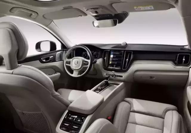 同样是20万，这台大众比宝马1系可拉风多了！