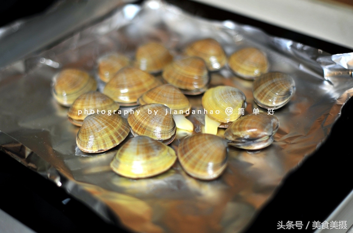 一张薄薄的锡纸可以做些什么,锡纸黄蚬子大约需要几分钟