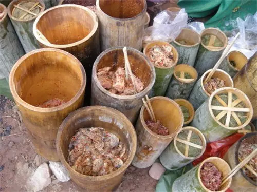 旅游攻略西双版纳美食小吃,西双版纳旅游攻略小吃