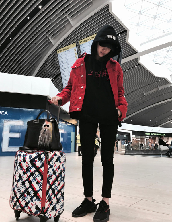 chanel棒球帽红色,chanel粉色棒球帽