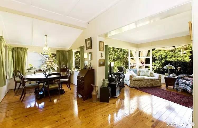 悉尼豪宅拍卖 (悉尼拍卖房子多少钱)