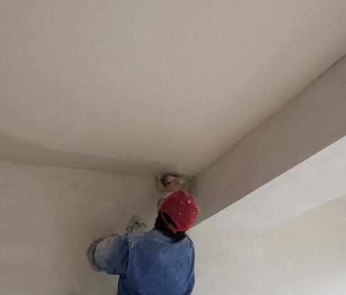 墙壁刮大白都需要什么步骤,原来墙面重新刷大白