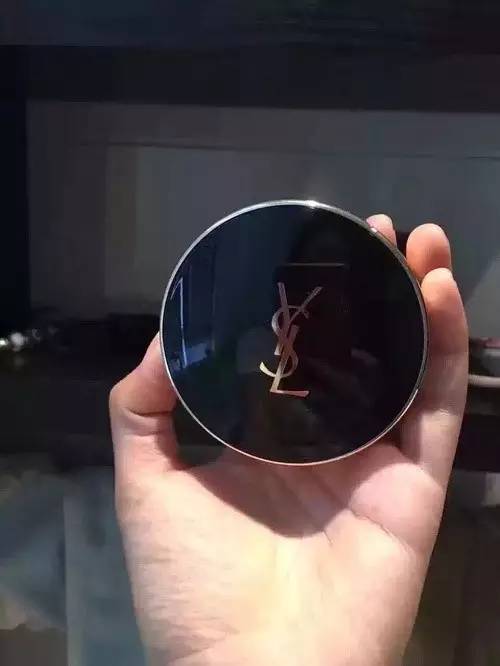 全网最火爆的ysl气垫,ysl的气垫真的好用吗