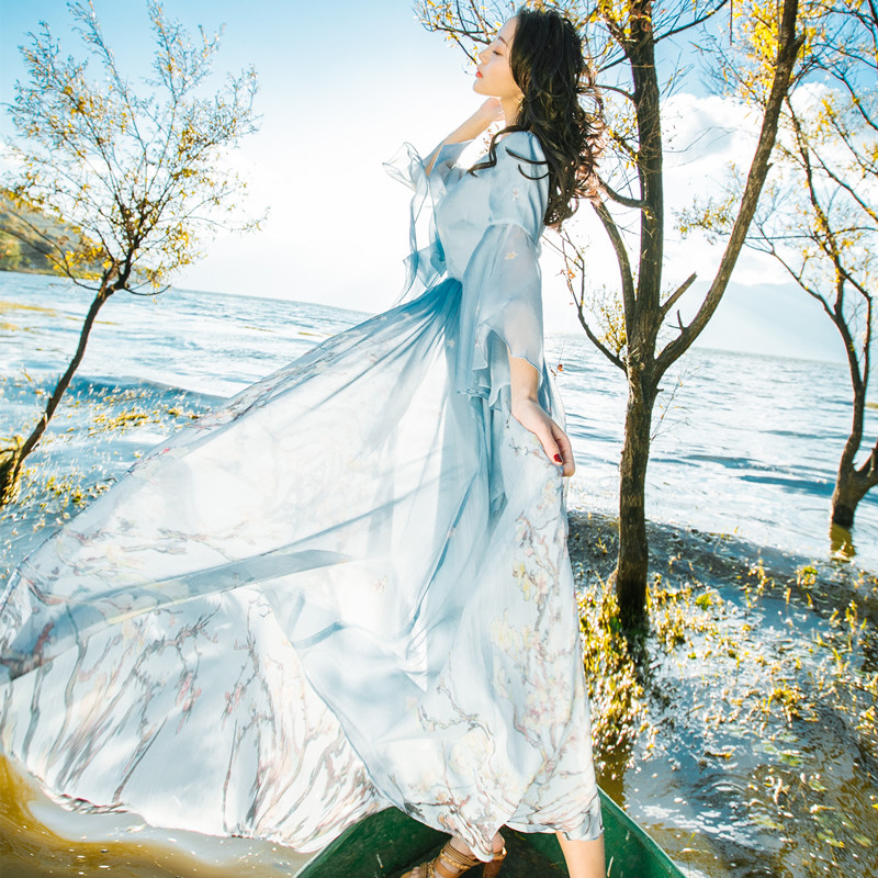 仙女裙准备好了吗?旅行季的绝美连衣裙