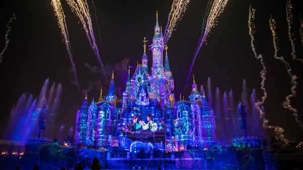 上海迪士尼乐园吃什么比较划算,上海迪士尼酒店住宿攻略