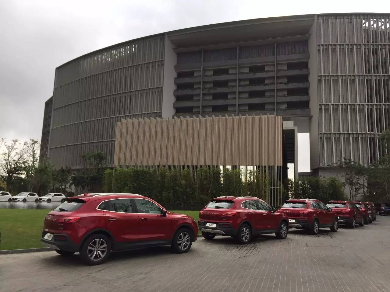 宝沃BX5国内首试为何比奥迪Q3开起来更加得心应手