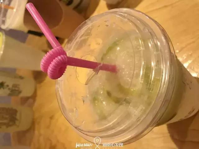 在最接地气的商圈怒喝12杯老盐柠檬水是一种什么样的体验？