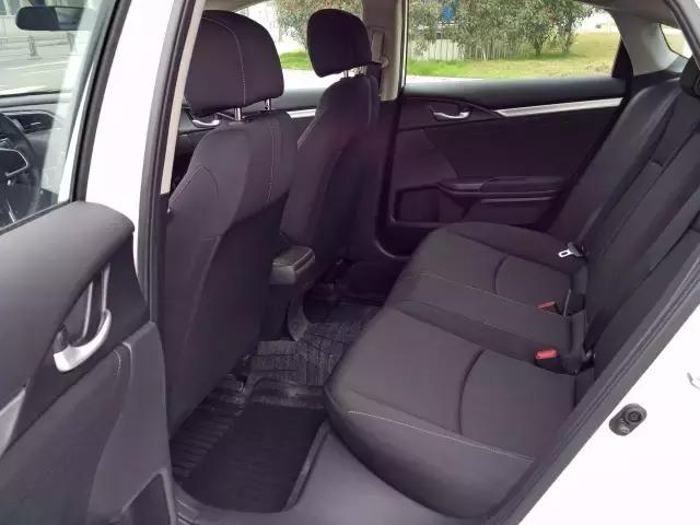 十代思域豪华版定速巡航 (10代思域尊贵版自动巡航)